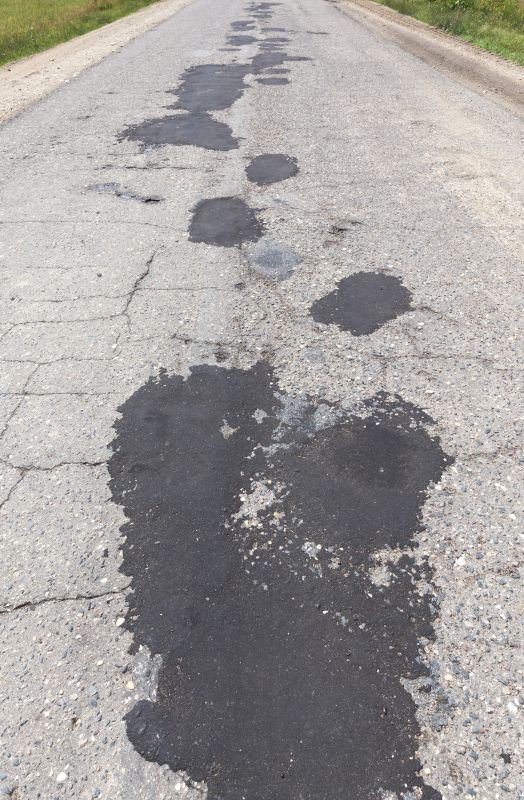Asphalt Repair Vs. Asphalt Replacement: What Property Owners Should Know